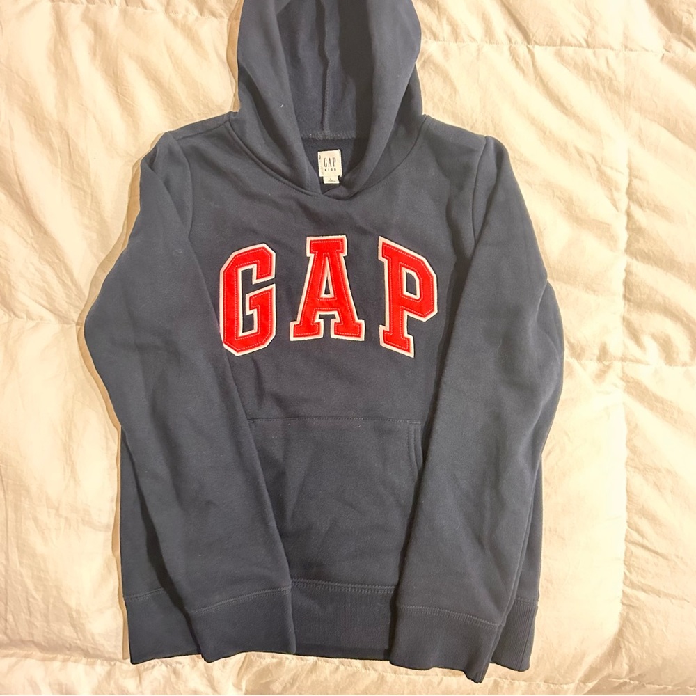 Gap sweatshirt size L 10